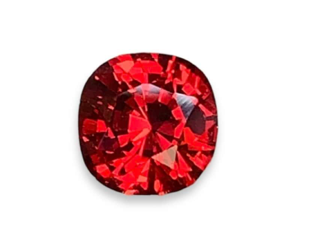 Đá Garnet